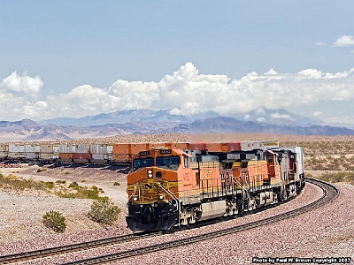 Bnsf Images Out West Bnsf 4052 At Lavic Curve, Ca With Z-kcknby1-14 On 