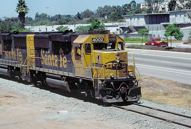 ATSF 4002