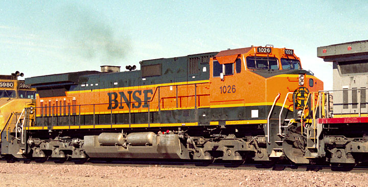 BNSF 1026