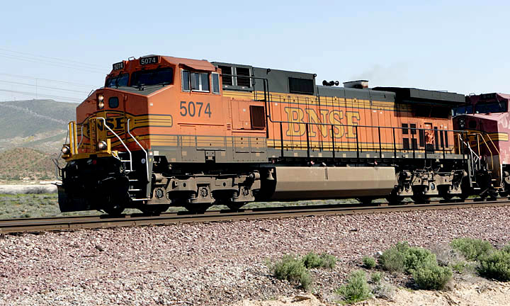 bnsf5074W0602_as